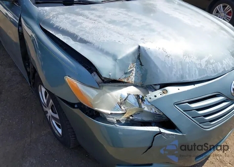 2009 Toyota Camry Se/Le/Xle z USA, uszkodzony, nr VIN 4T1BE46KX9U803474